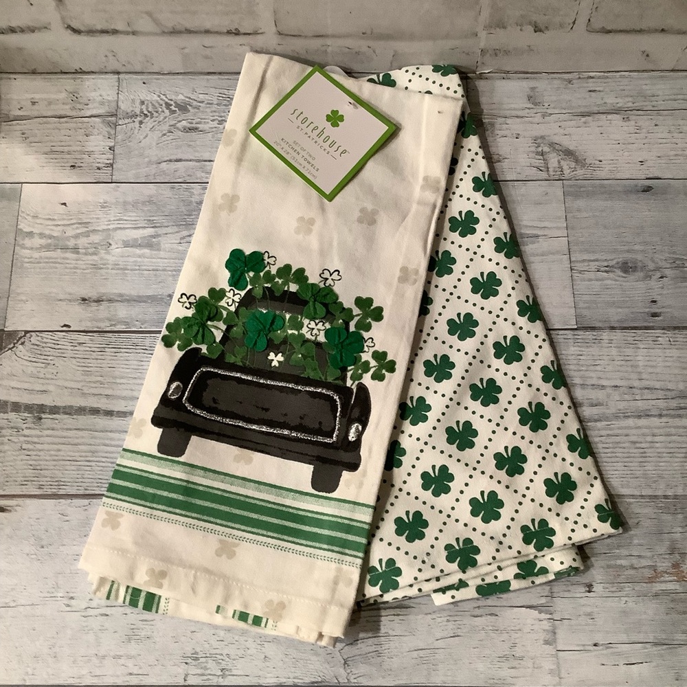 Storehouse 2pk. Shamrock & Truck Kitchen Towel Set